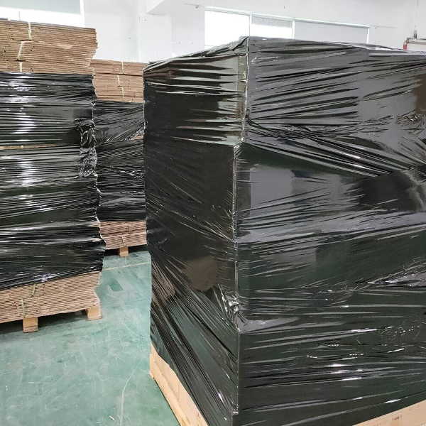 500mm Wide Pallet Wrap Stretch Film  Durable Packaging Solution